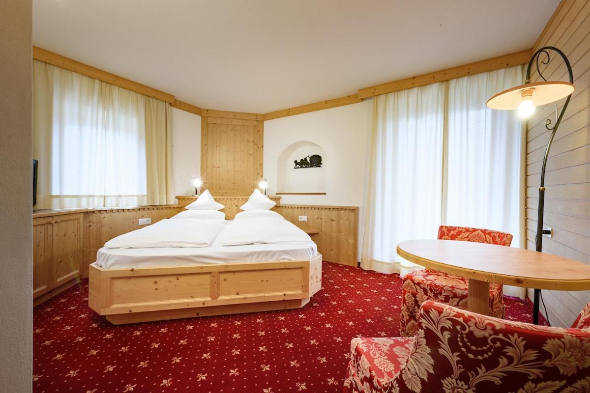Hotel Ronce Ортизей Екстериор снимка