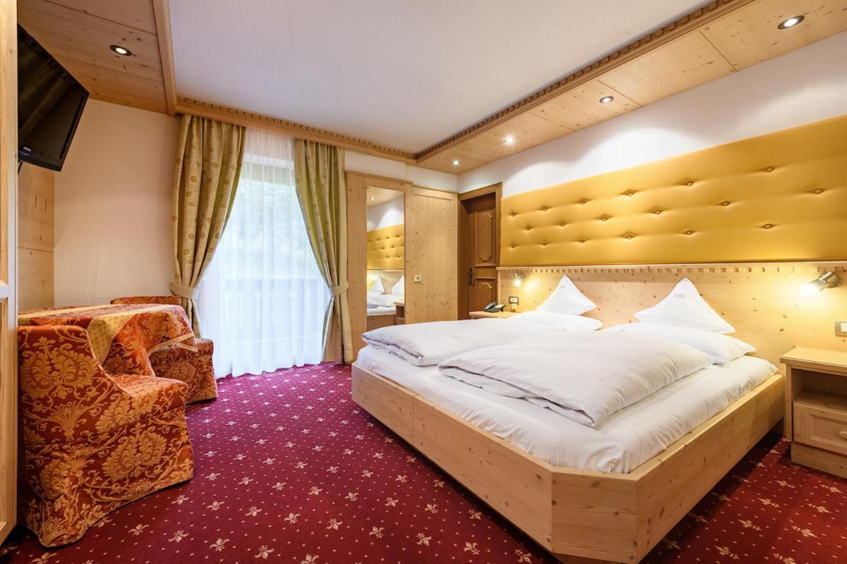 Hotel Ronce Ортизей Екстериор снимка