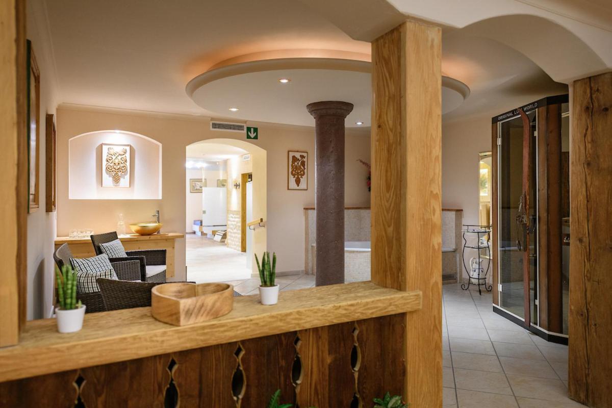 Hotel Ronce Ортизей Екстериор снимка