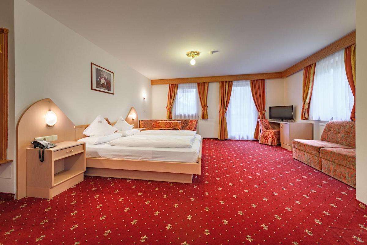 Hotel Ronce Ортизей Екстериор снимка