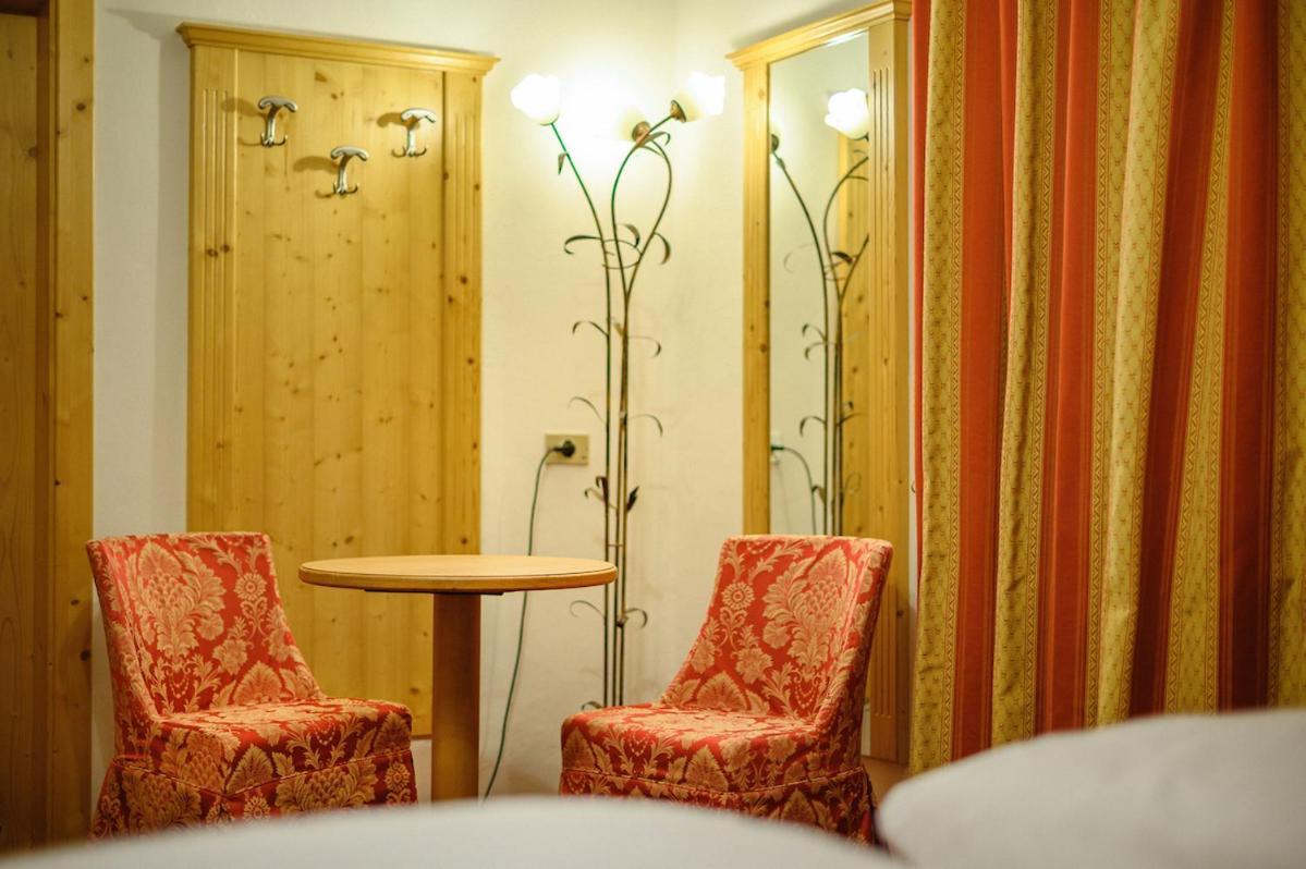 Hotel Ronce Ортизей Екстериор снимка